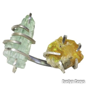 Inel cu opal galben si turmalina verde