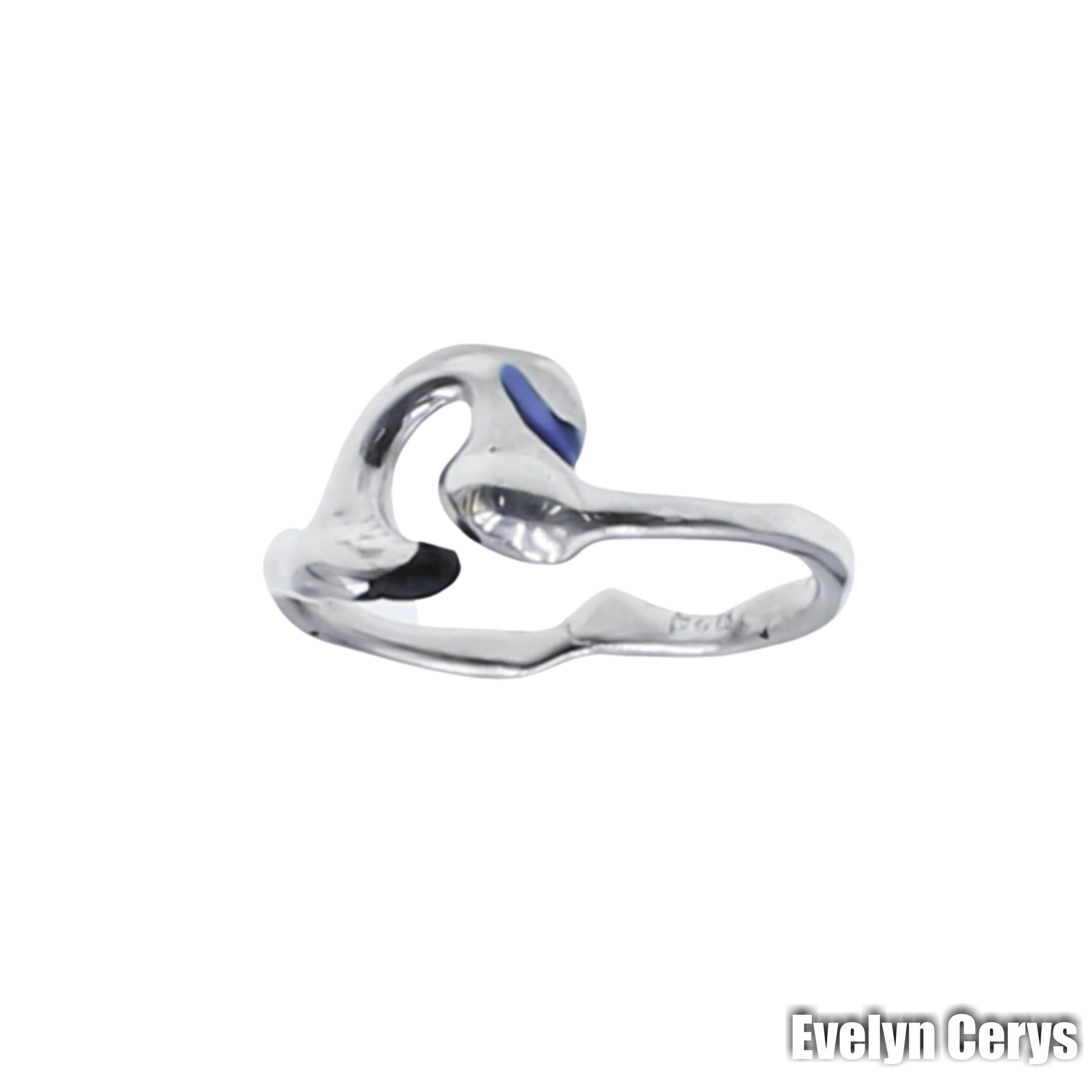 Inel cu forma organica 1